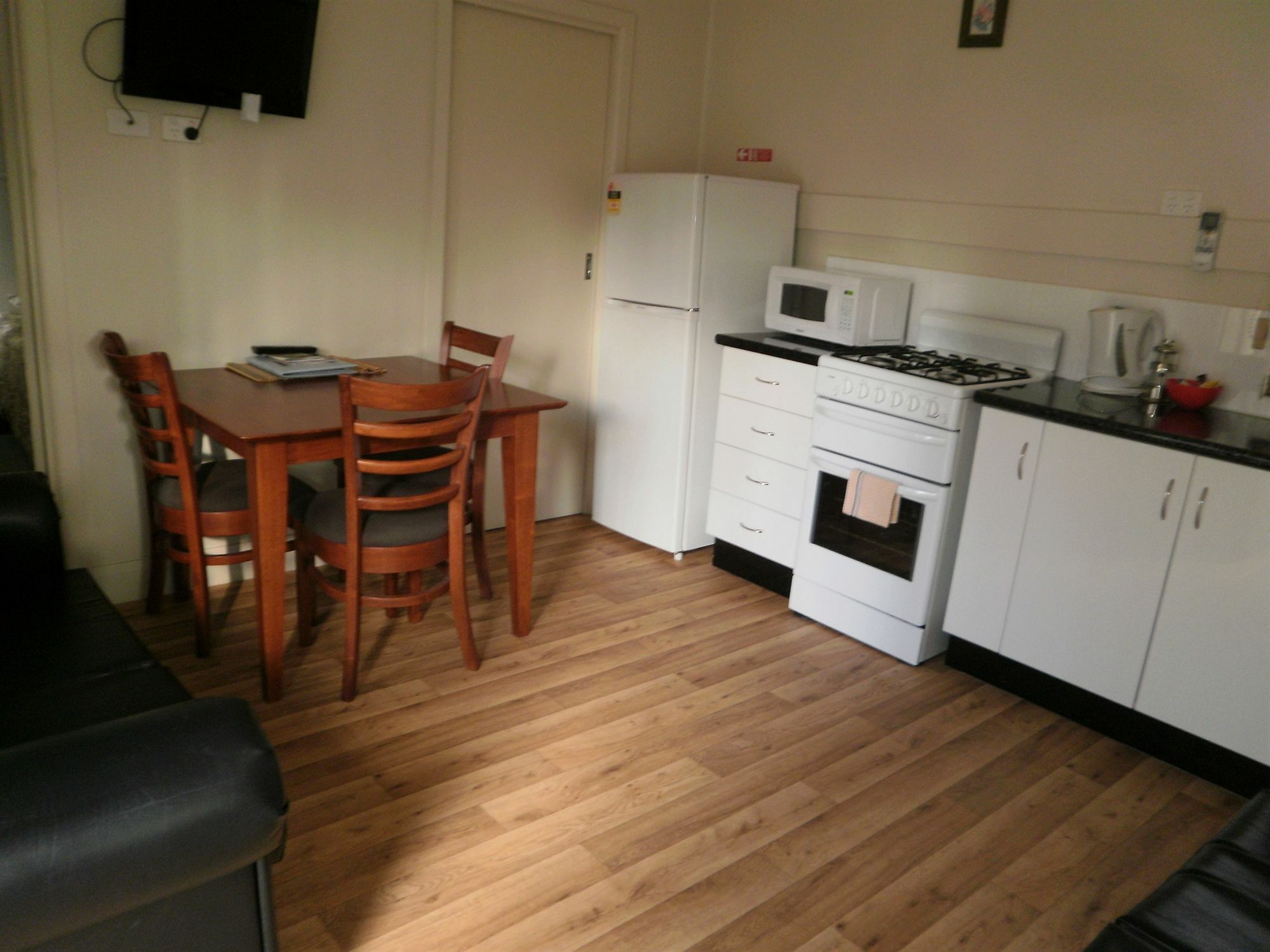 Kickback Cottages Lakes Entrance Extérieur photo