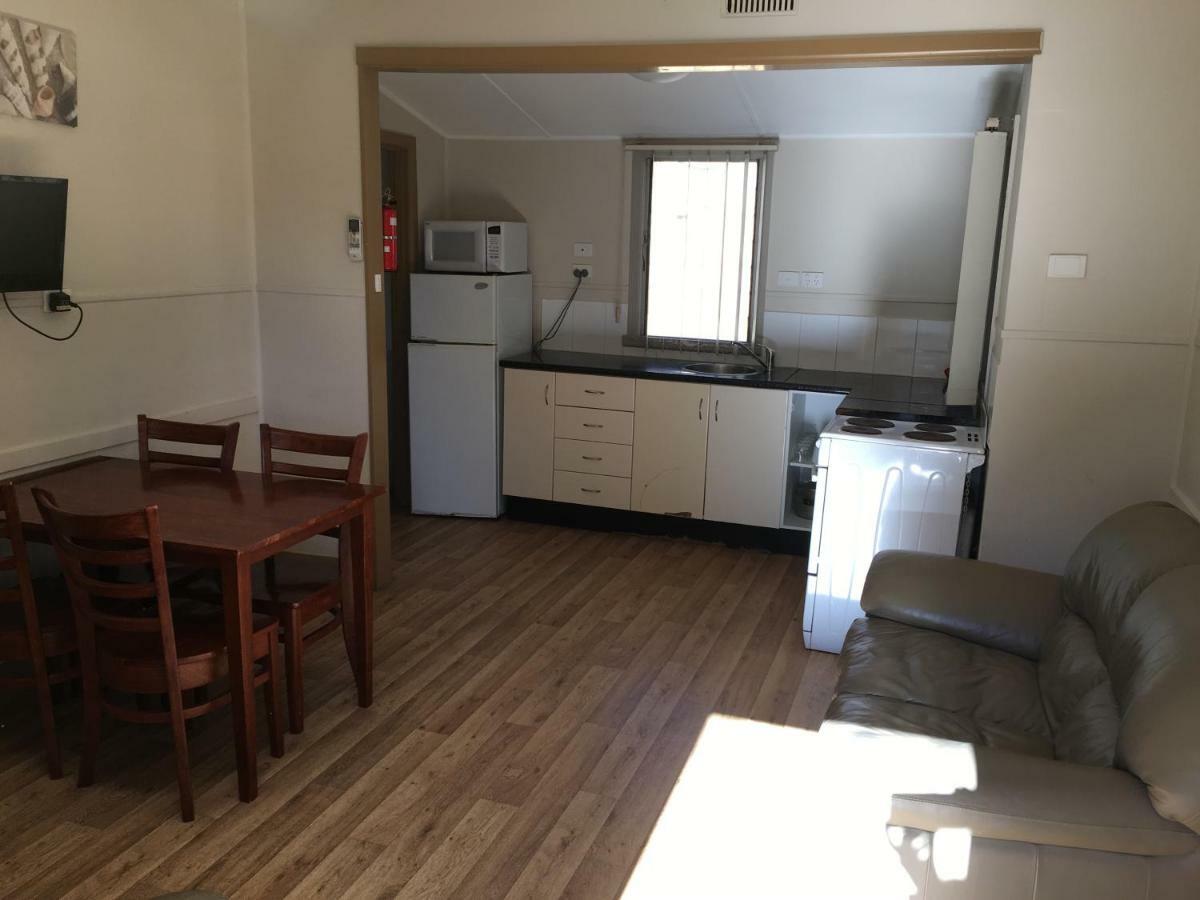 Kickback Cottages Lakes Entrance Extérieur photo