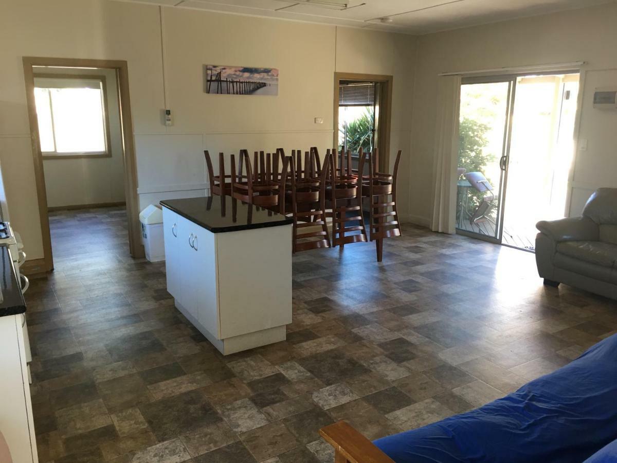 Kickback Cottages Lakes Entrance Extérieur photo