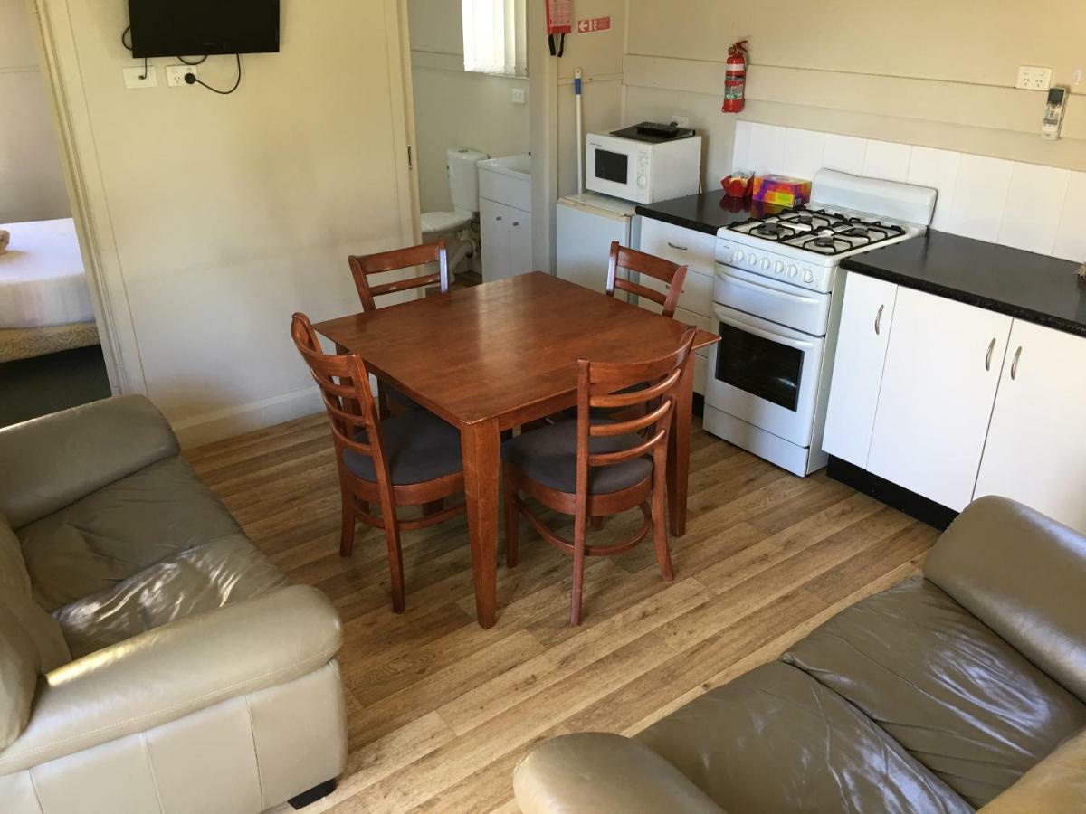 Kickback Cottages Lakes Entrance Extérieur photo