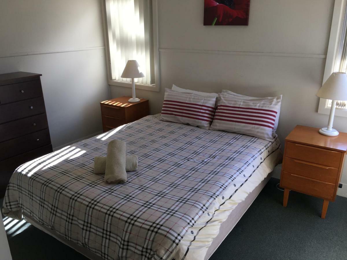 Kickback Cottages Lakes Entrance Extérieur photo